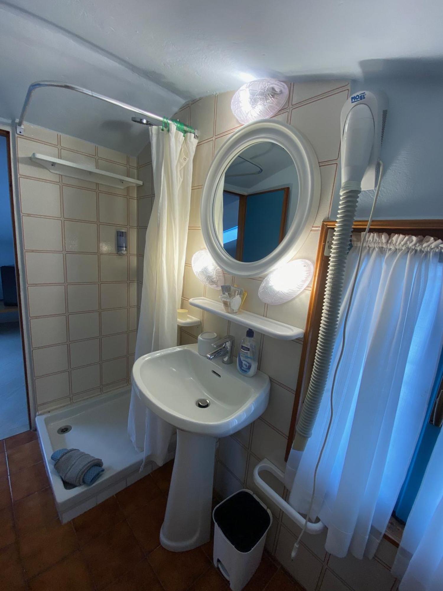 Albergo La Pineta Andora ห้อง รูปภาพ